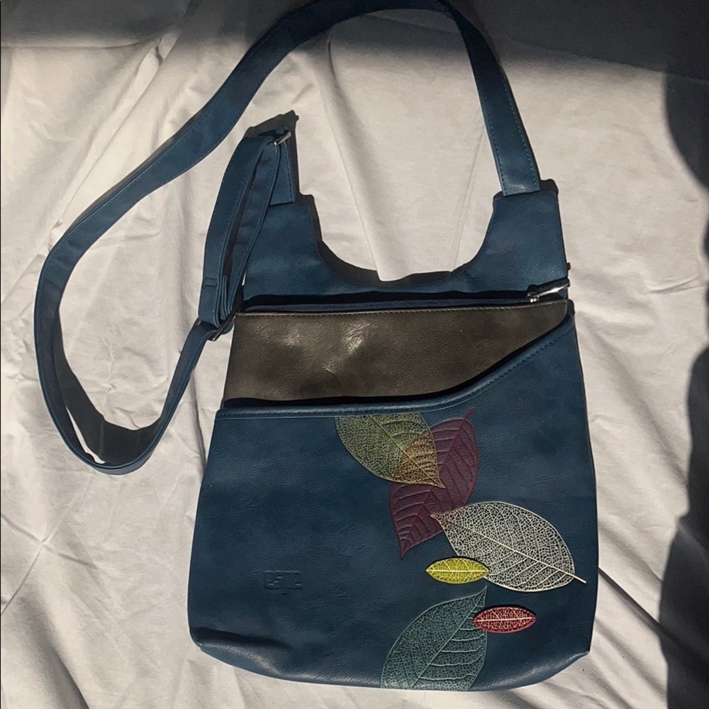 Stylish Blue Leaf-Patterned Women's Bag Espe Vegan Leather